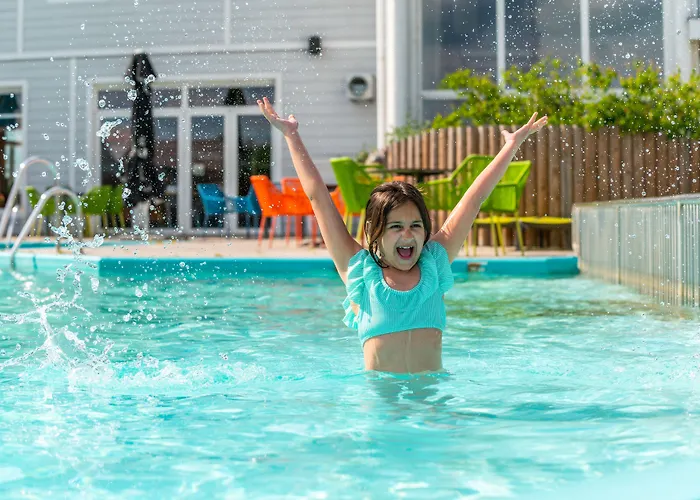 Курортный комплекс Europarcs Veluwemeer 3*