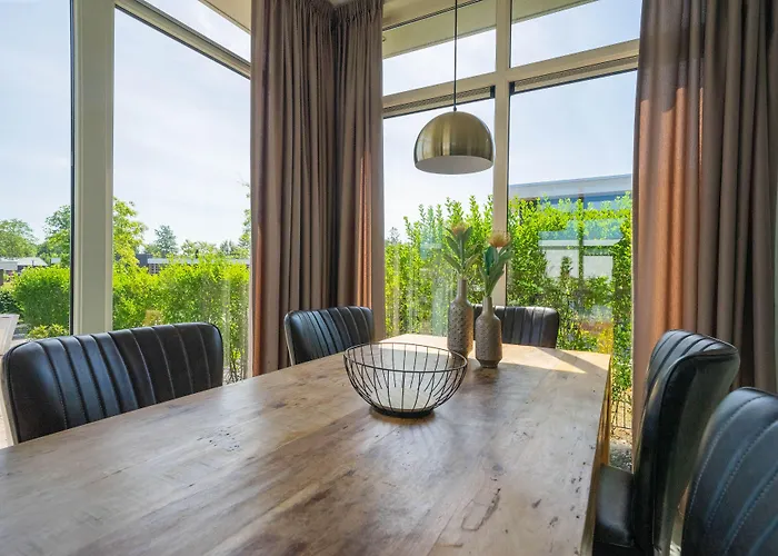 Курортный комплекс Europarcs Veluwemeer 3*