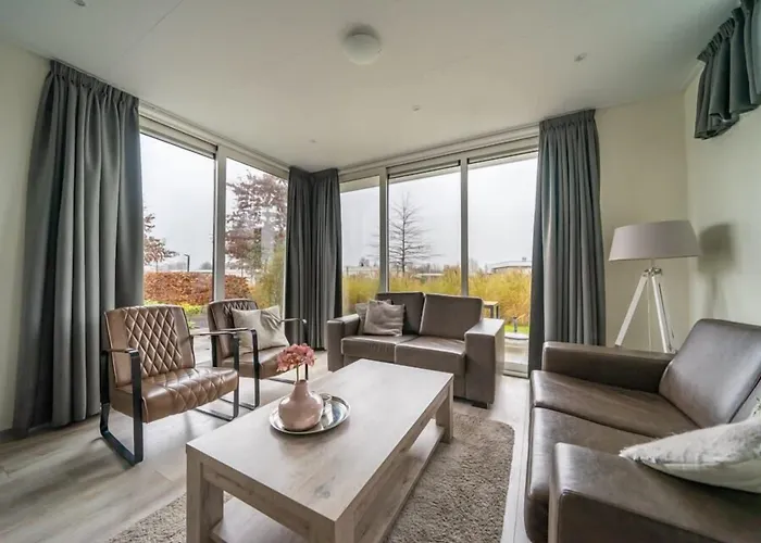 Курортный комплекс Europarcs Veluwemeer 3*